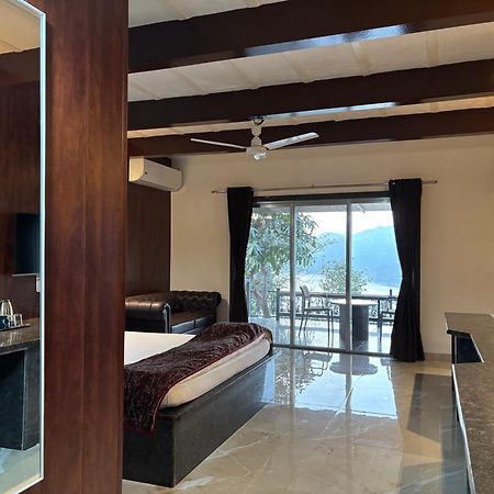The Green Gate Resort Mulshi Экстерьер фото