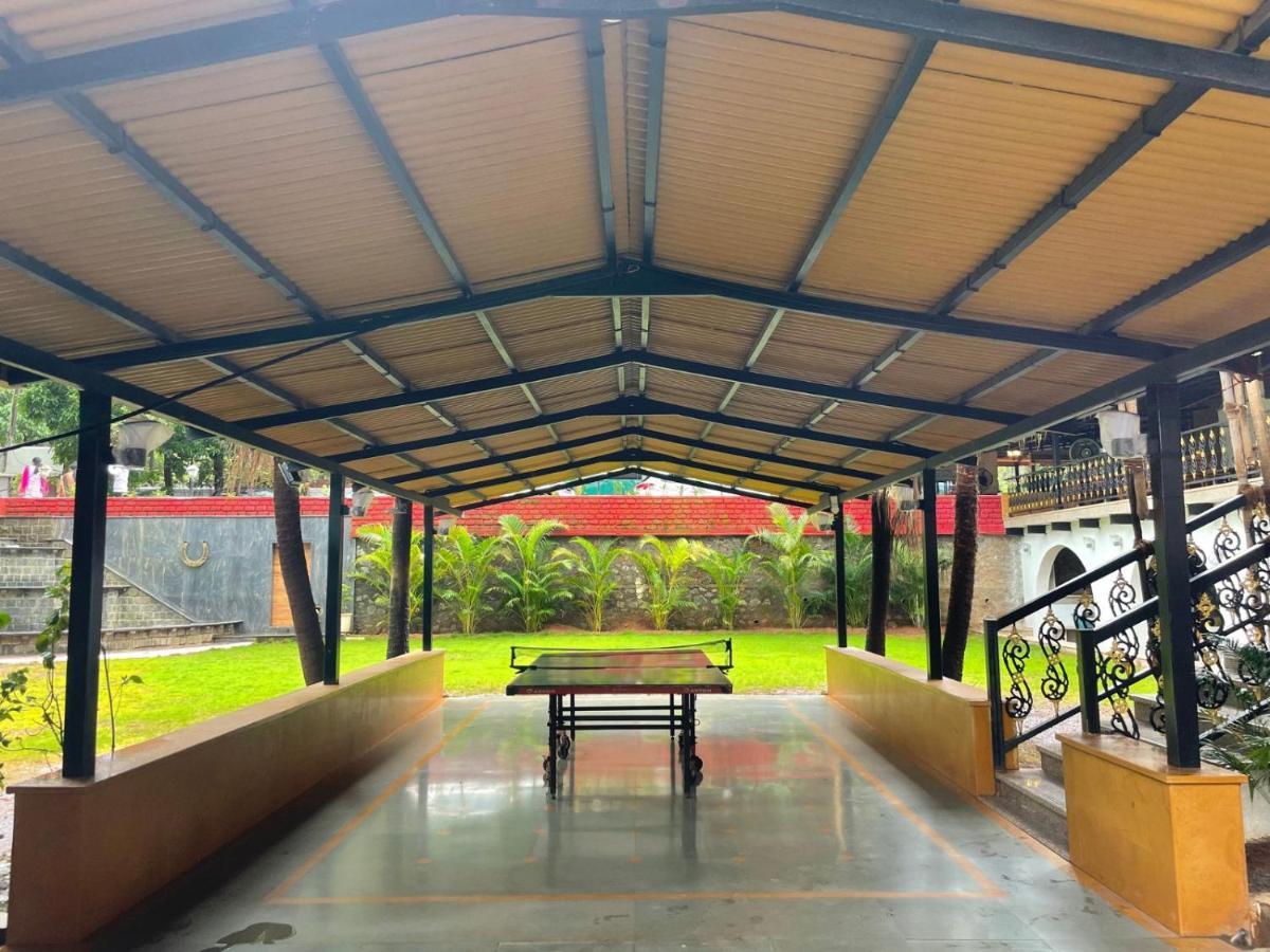 The Green Gate Resort Mulshi Экстерьер фото