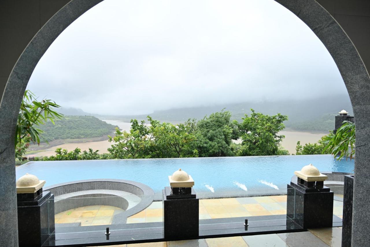 The Green Gate Resort Mulshi Экстерьер фото
