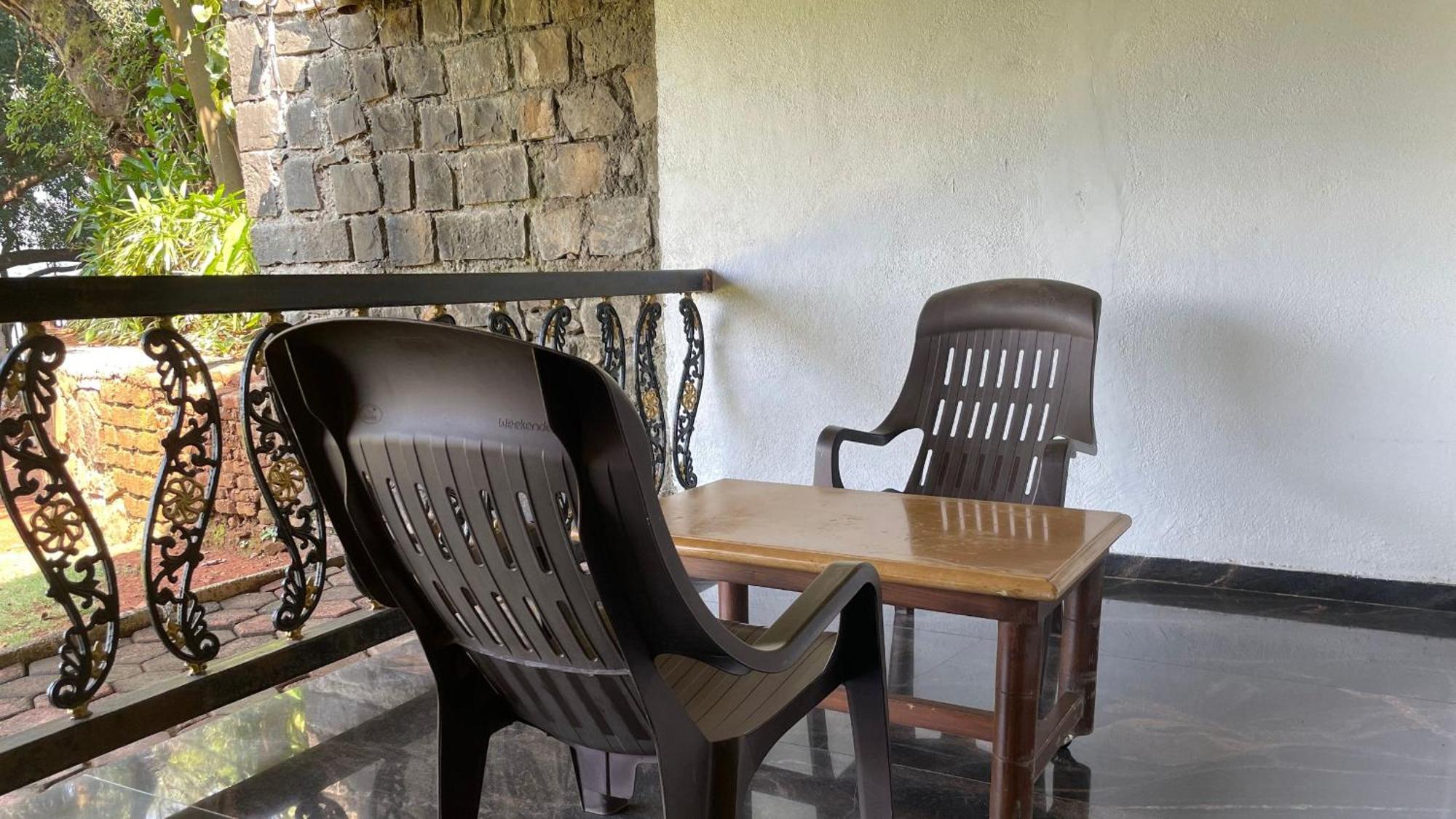 The Green Gate Resort Mulshi Экстерьер фото