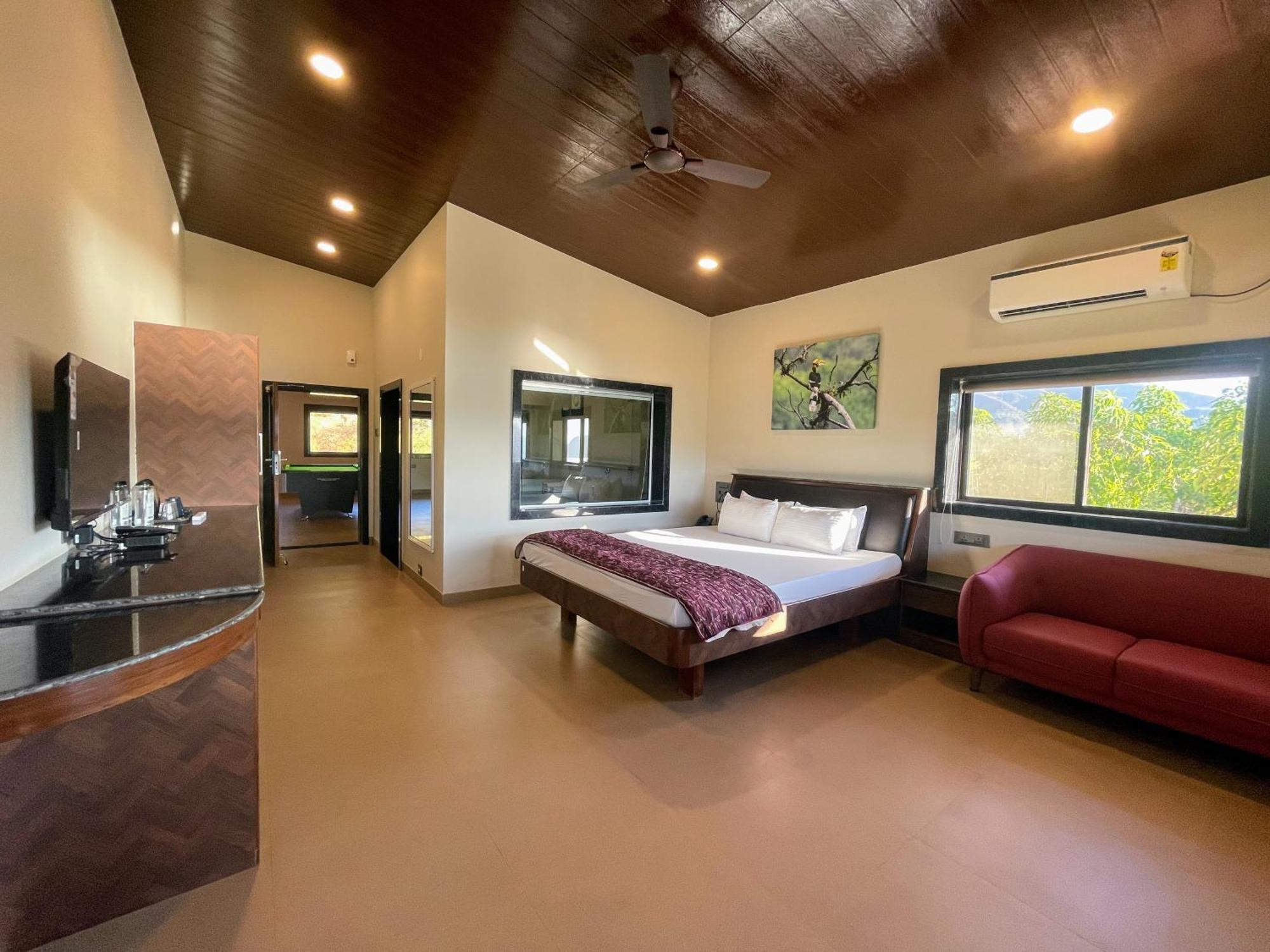 The Green Gate Resort Mulshi Экстерьер фото